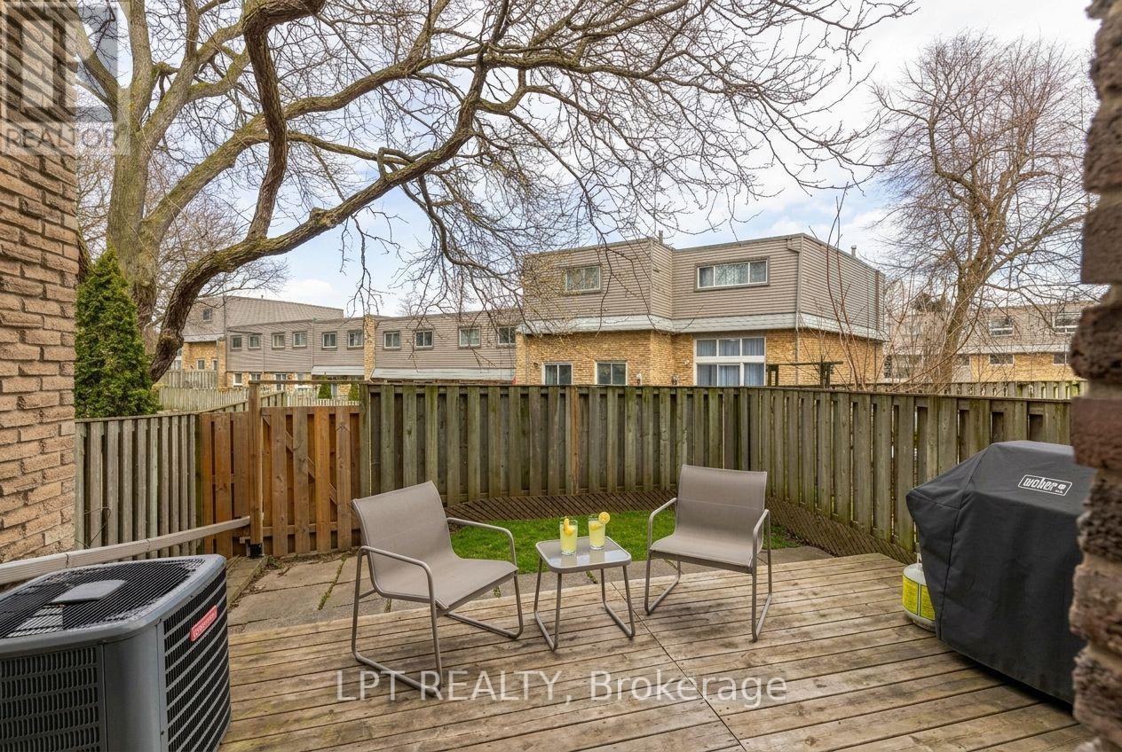 117 - 2315 Bromsgrove Road, Mississauga, Ontario  L5J 4A6 - Photo 25 - W13226548