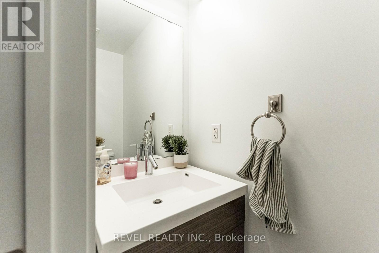 114 - 1401 Plains Road E, Burlington, Ontario  L7R 0C2 - Photo 16 - W13226600