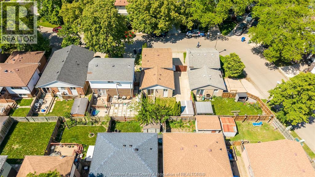 1229 Arncliffe, Windsor, Ontario   - Photo 40 - 26012721