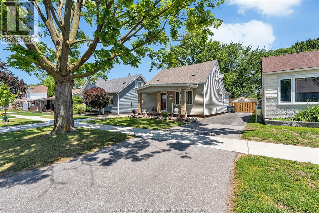 1554 Aubin Road, Windsor, Ontario  N8Y 4G2 - Photo 2 - 26012762