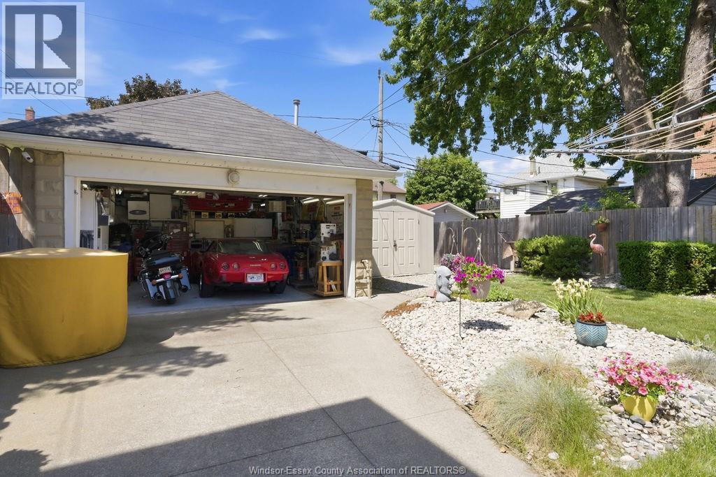 439 Moy Avenue, Windsor, Ontario  N9A 2N3 - Photo 36 - 26012776