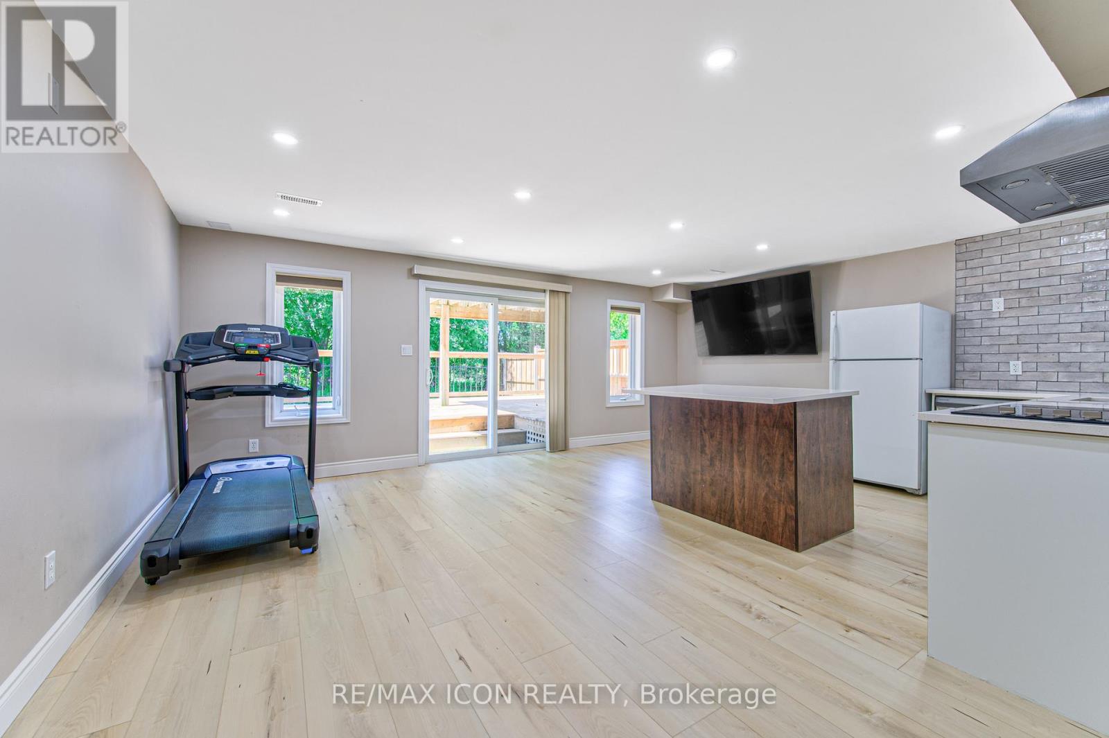 223 Buttercup Court, Waterloo, Ontario  N2V 2W8 - Photo 28 - X13226630