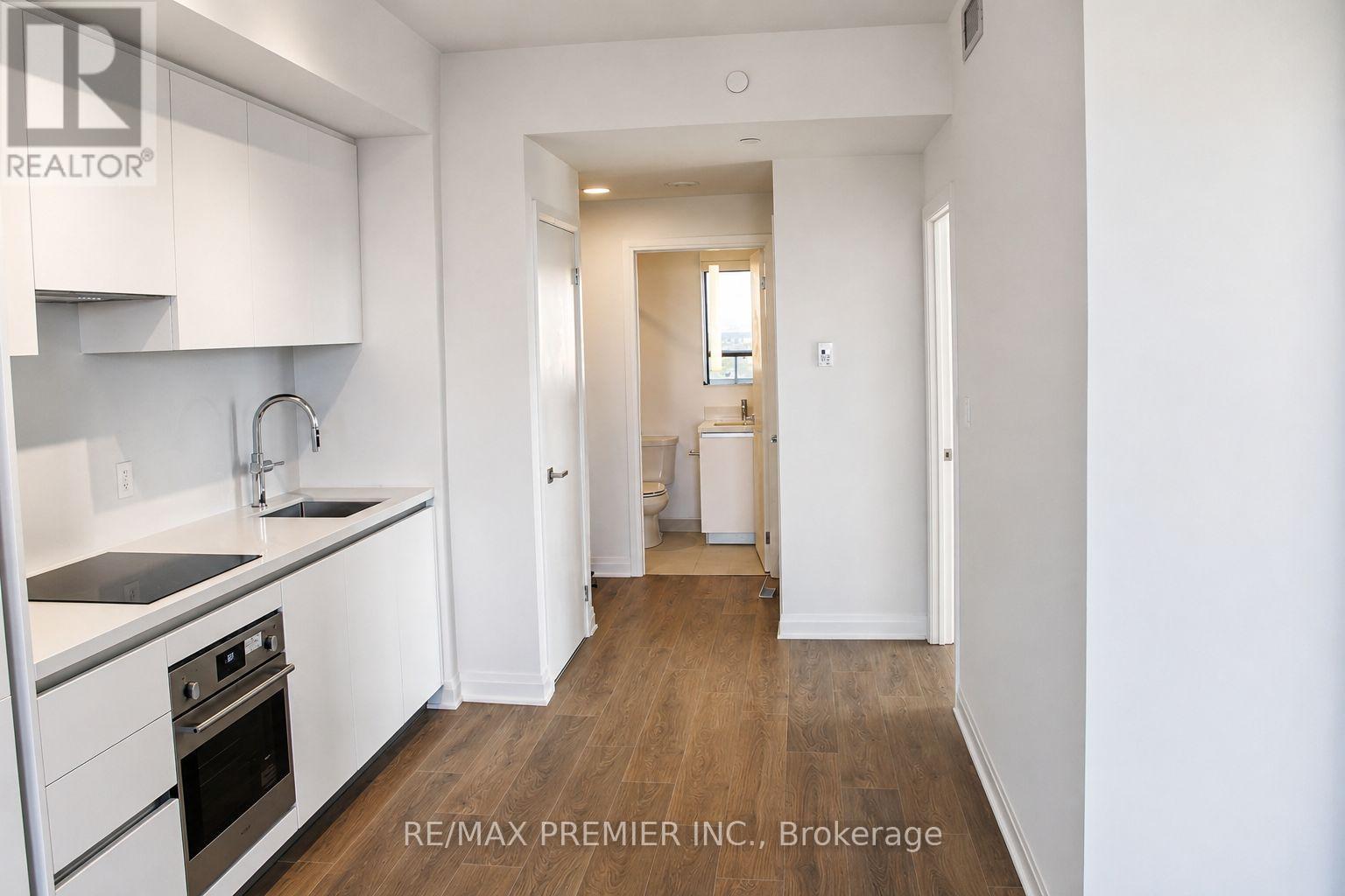 5910 - 4015 The Exchange, Mississauga, Ontario  L5B 0N9 - Photo 17 - W13225720