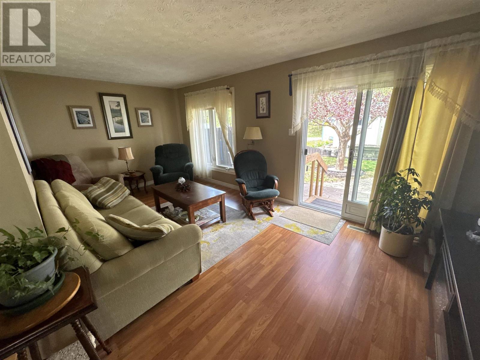 11 Gauthier Pl, Elliot Lake, Ontario  P5A 3M1 - Photo 20 - SM261216