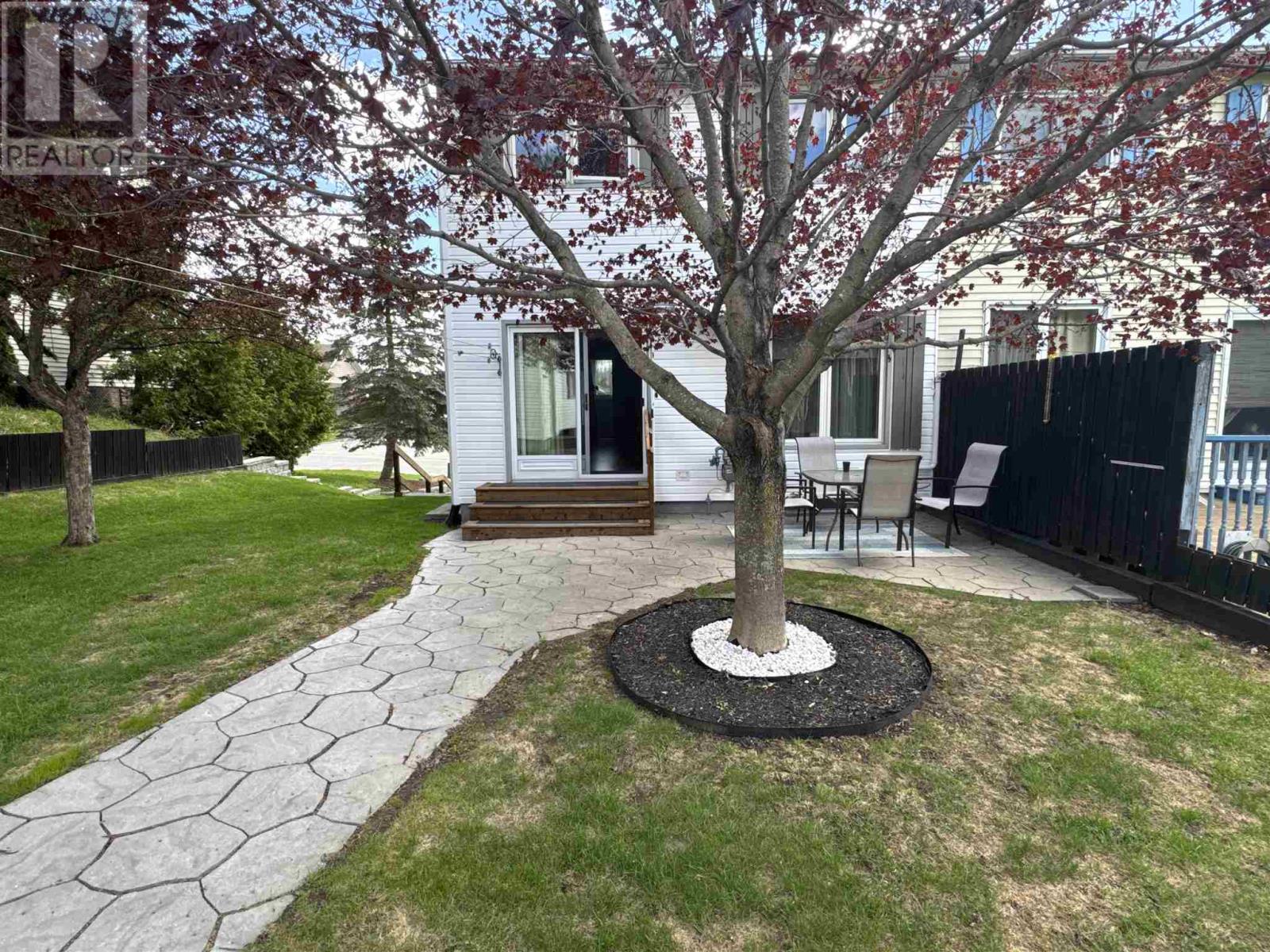 11 Gauthier Pl, Elliot Lake, Ontario  P5A 3M1 - Photo 6 - SM261216