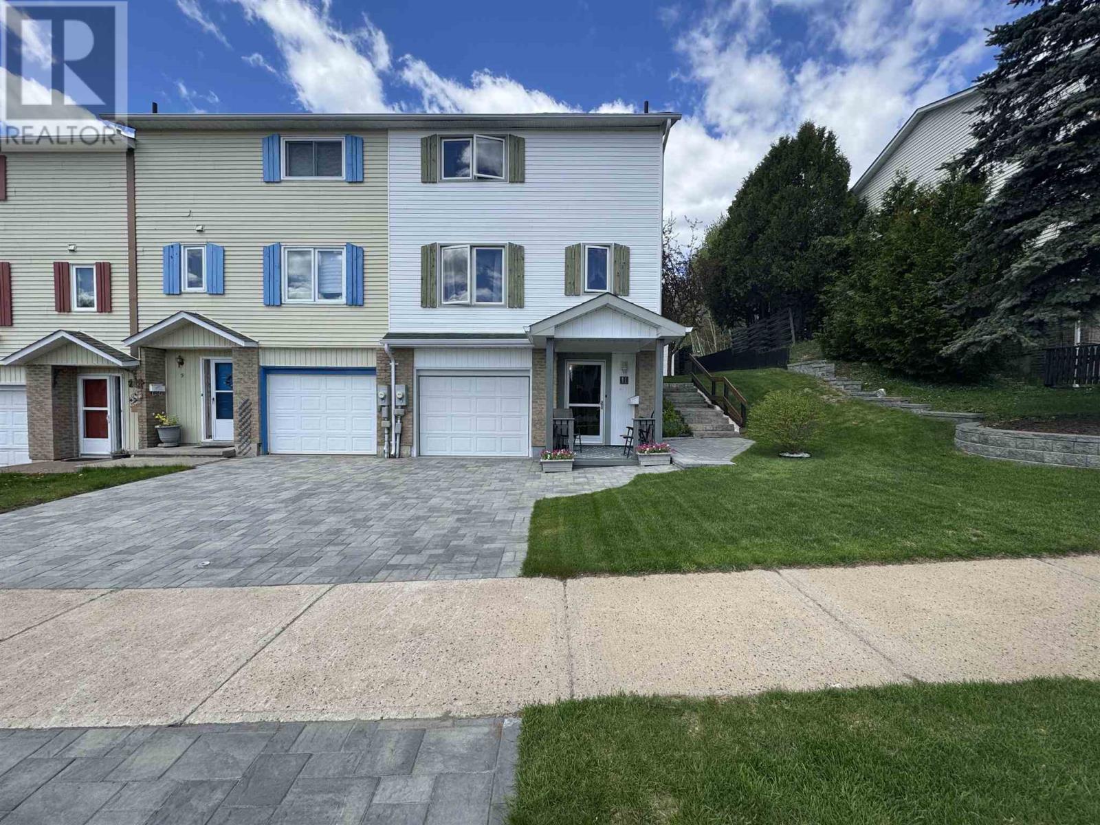 11 Gauthier Pl, Elliot Lake, Ontario  P5A 3M1 - Photo 37 - SM261216