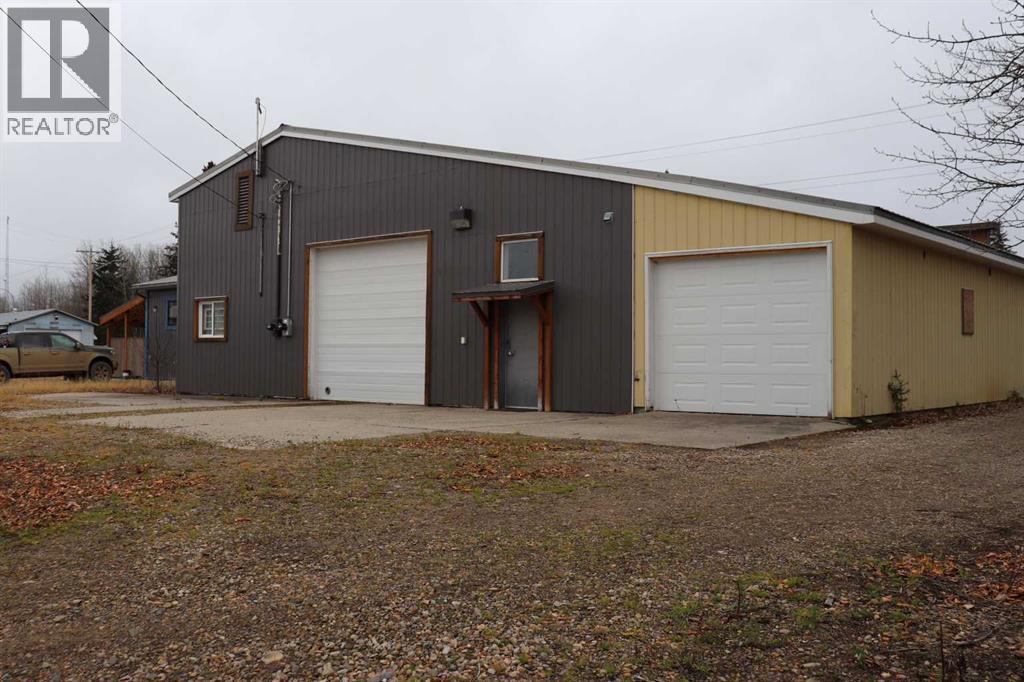 5006 50 Avenue, Peers, Alberta  T0E 1W0 - Photo 7 - A2273691