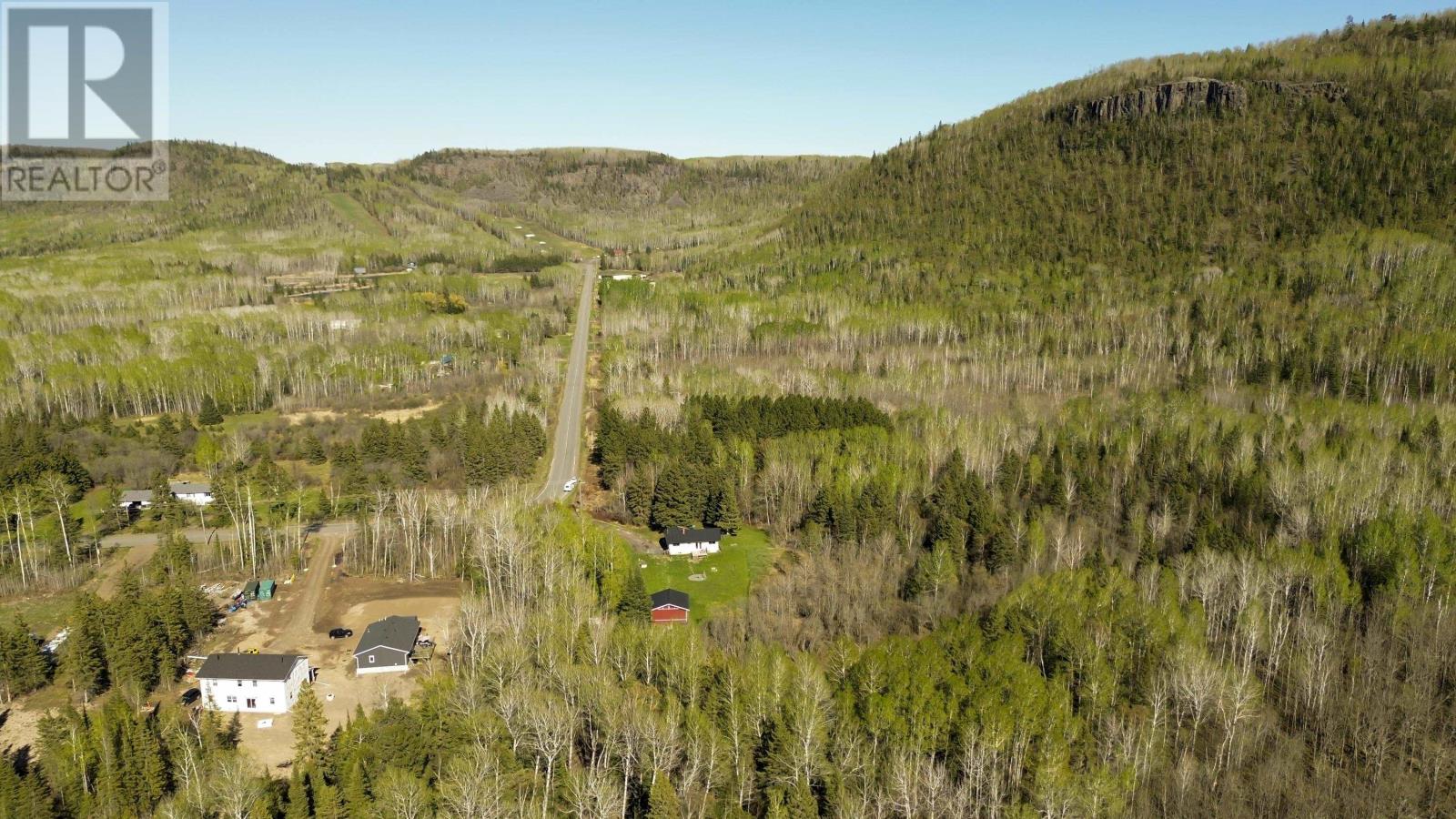 6301 Loch Lomond Rd, Thunder Bay, Ontario  P7K 1C1 - Photo 45 - TB2601281