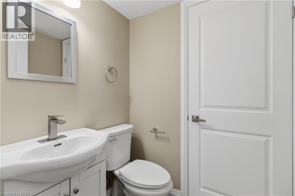 9 Norwich Street, Brantford, Ontario  N3T 2B8 - Photo 11 - 40833493