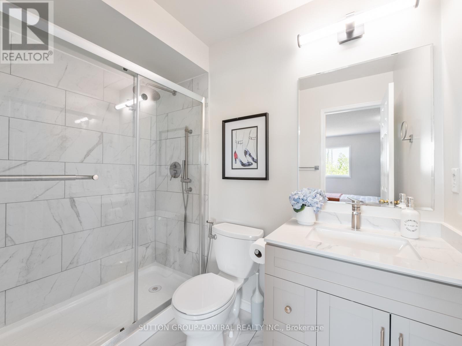 49 Lindenshire Avenue, Vaughan, Ontario  L6A 4A4 - Photo 22 - N13226648