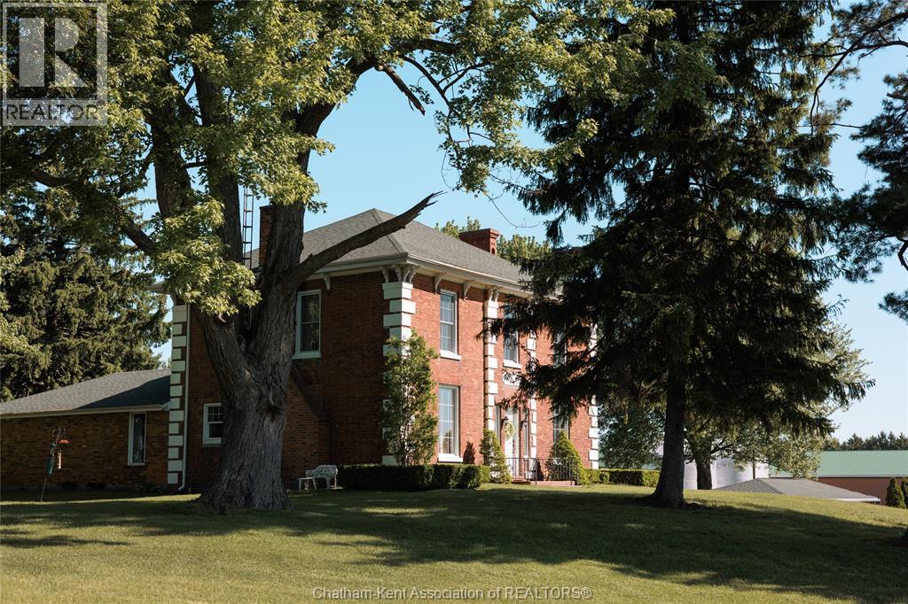 11179 Longwoods Road, Thamesville, Ontario  N0P 2K0 - Photo 2 - 26012580