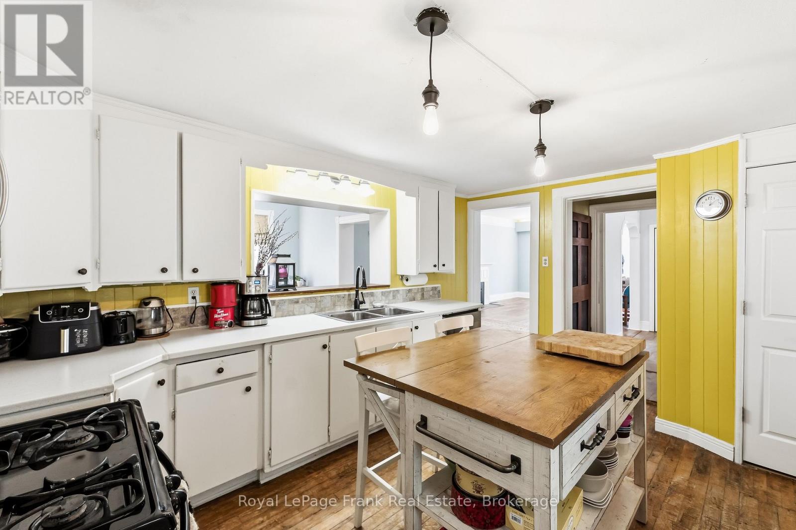 34 North Street N, Barrie (Wellington), Ontario L4M 2R9 - Photo 14 - S13226752