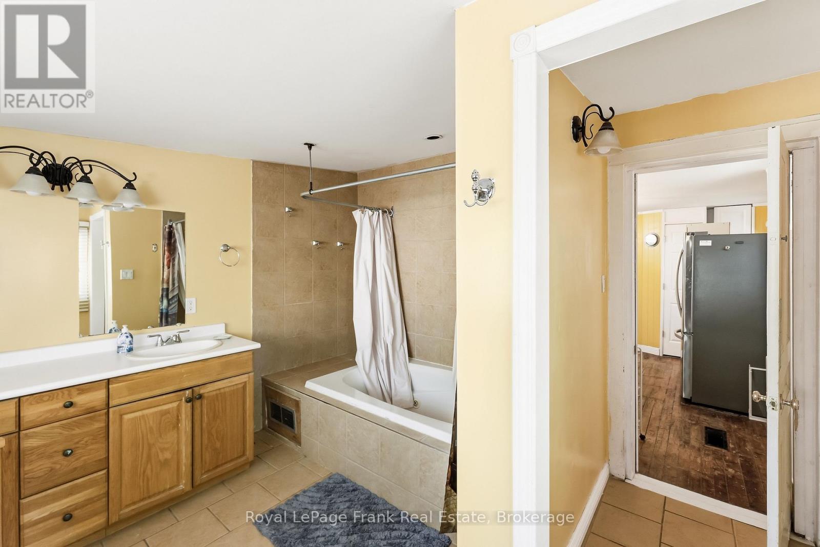 34 North Street N, Barrie (Wellington), Ontario L4M 2R9 - Photo 15 - S13226752