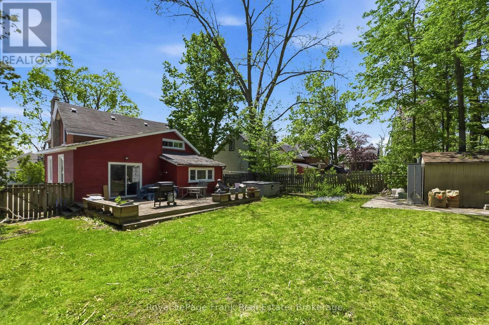 34 North Street N, Barrie (Wellington), Ontario L4M 2R9 - Photo 27 - S13226752