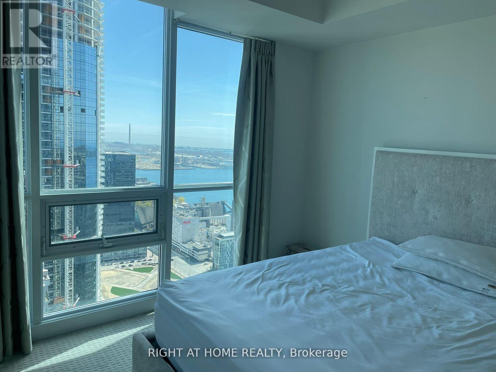 4904 - 16 Harbour Street, Toronto, Ontario  M5J 2Z7 - Photo 12 - C13226718