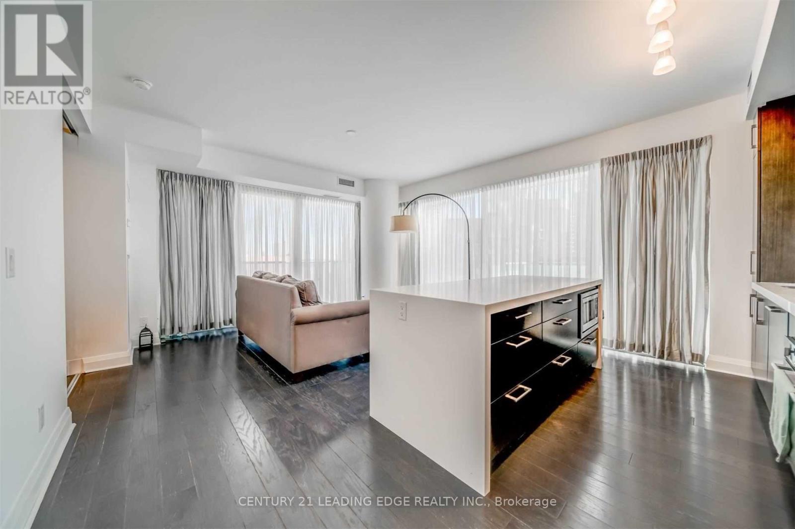 2302 - 1080 Bay Street, Toronto, Ontario  M5S 0A6 - Photo 9 - C13226750