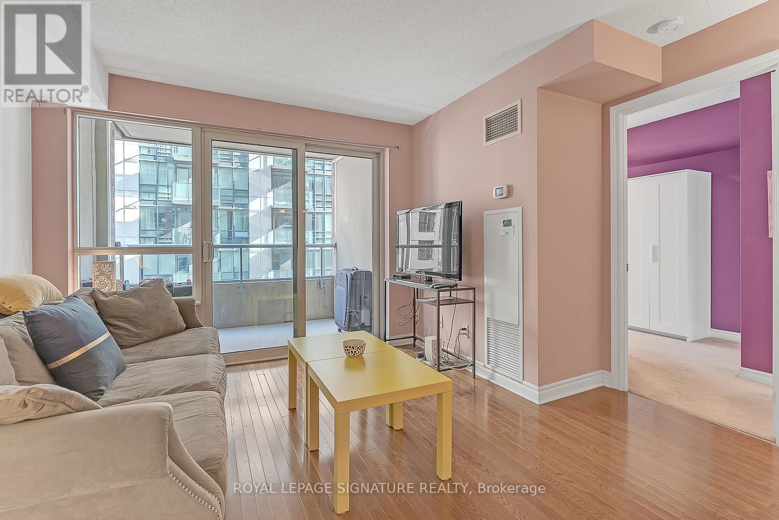 710 - 270 Wellington Street W, Toronto, Ontario  M5V 3P6 - Photo 7 - C13226792