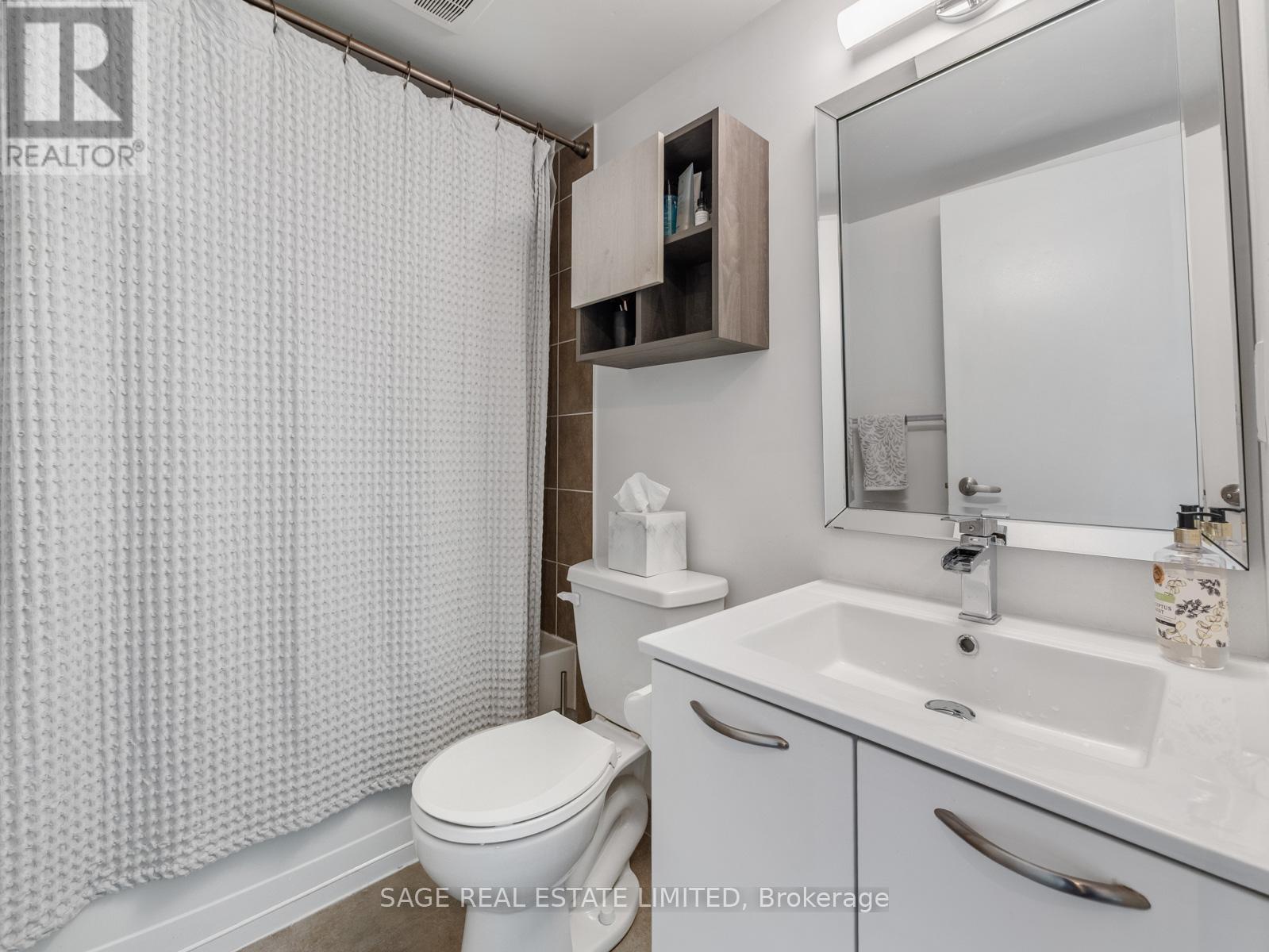 1802 - 150 Sudbury Street, Toronto, Ontario  M6J 1J3 - Photo 12 - C13226804