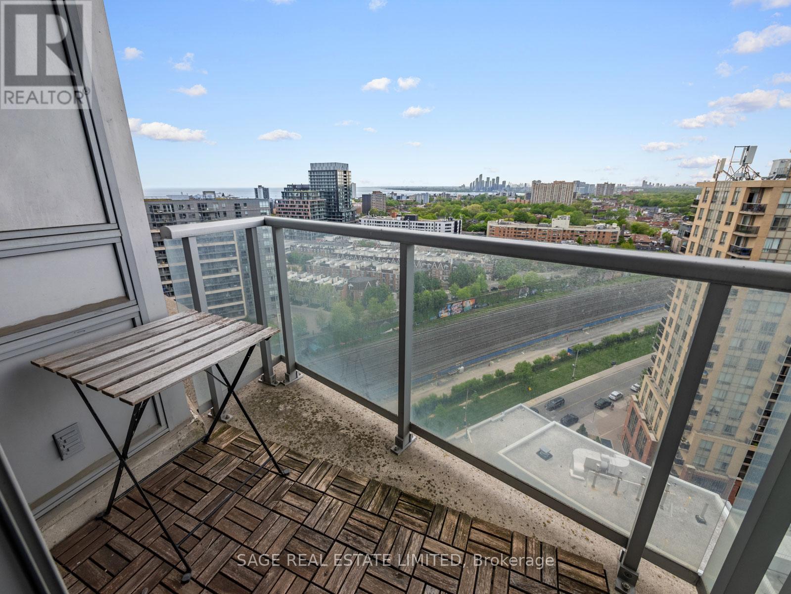 1802 - 150 Sudbury Street, Toronto, Ontario  M6J 1J3 - Photo 15 - C13226804