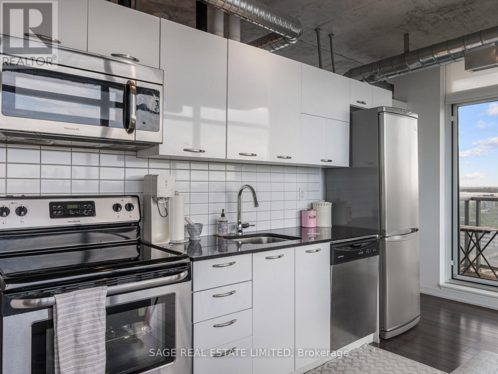 1802 - 150 Sudbury Street, Toronto, Ontario  M6J 1J3 - Photo 7 - C13226804