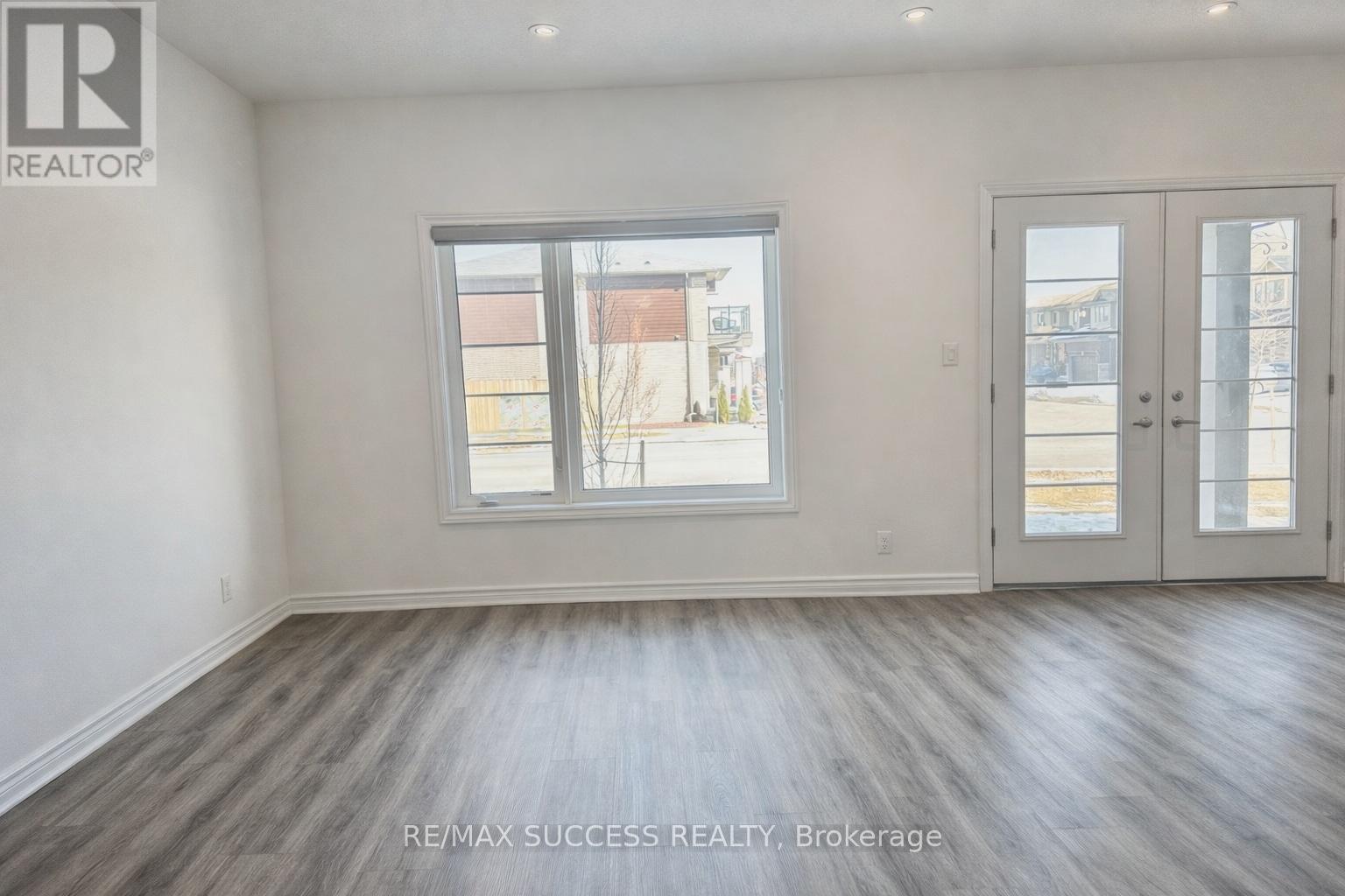 22 - 461 Blackburn Drive, Brantford, Ontario  N3T 0W9 - Photo 11 - X12838358