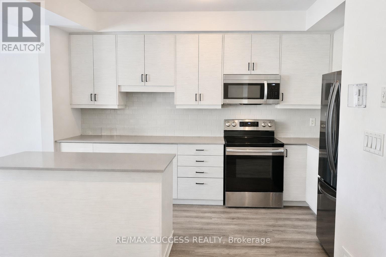 22 - 461 Blackburn Drive, Brantford, Ontario  N3T 0W9 - Photo 7 - X12838358