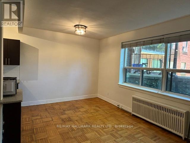 B1 - 2 Newholm Road, Toronto, Ontario  M8Y 3M4 - Photo 3 - W13226728