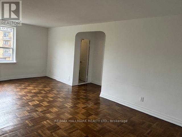 114 - 2 Newholm Road, Toronto, Ontario  M8Y 3M4 - Photo 4 - W13226730