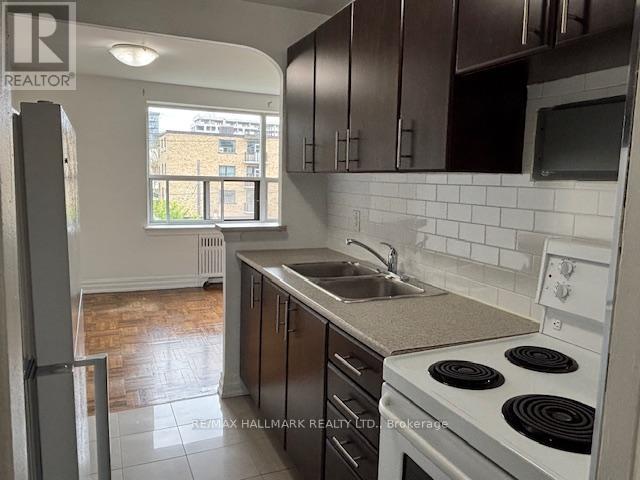 114 - 2 Newholm Road, Toronto, Ontario  M8Y 3M4 - Photo 7 - W13226730