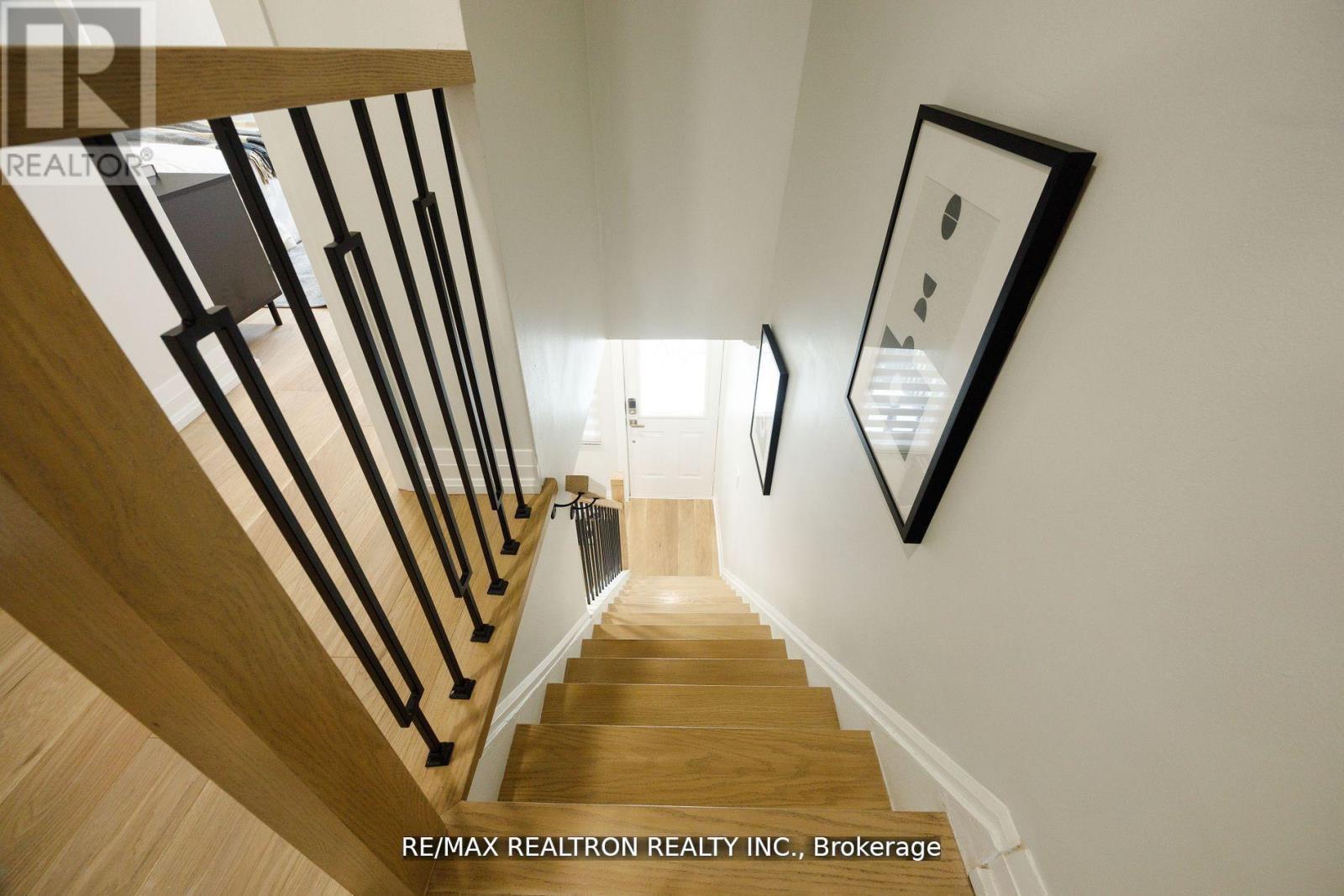 77 Hatherley Road, Toronto, Ontario  M6E 1V8 - Photo 15 - W13226780