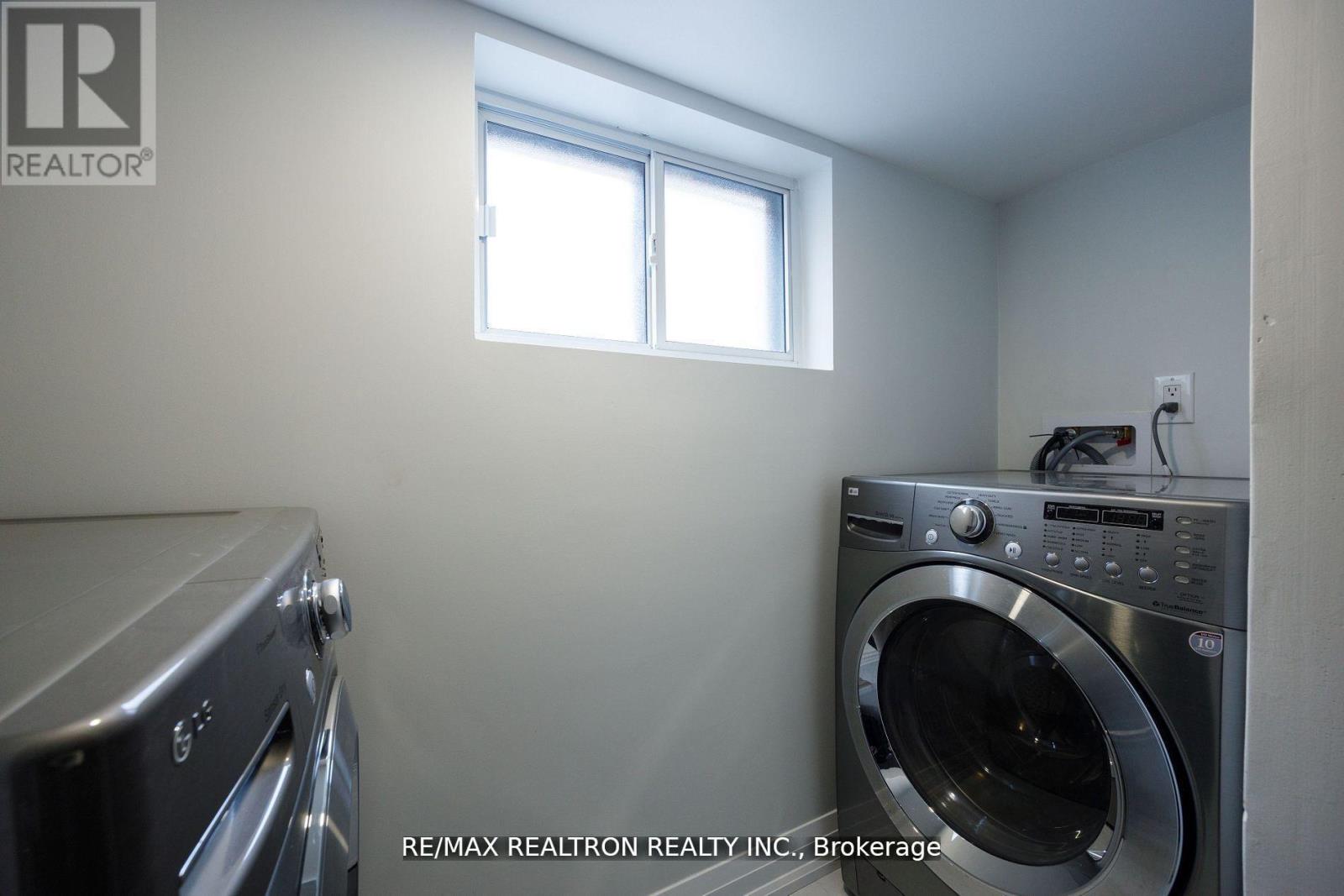 77 Hatherley Road, Toronto, Ontario  M6E 1V8 - Photo 27 - W13226780