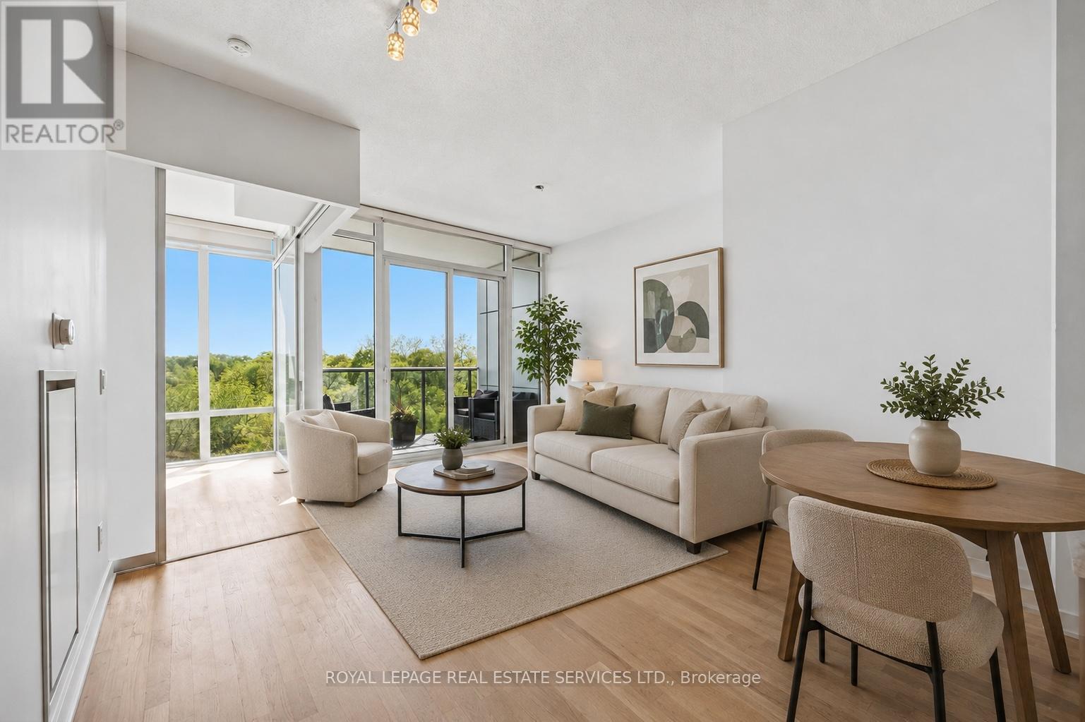 303 - 88 Park Lawn Road, Toronto, Ontario  M8Y 0B5 - Photo 5 - W13226826