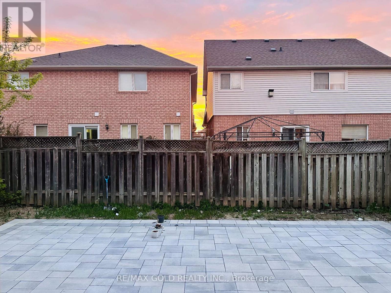 55 Linderwood Drive, Brampton, Ontario  L7A 1S4 - Photo 9 - W13226828