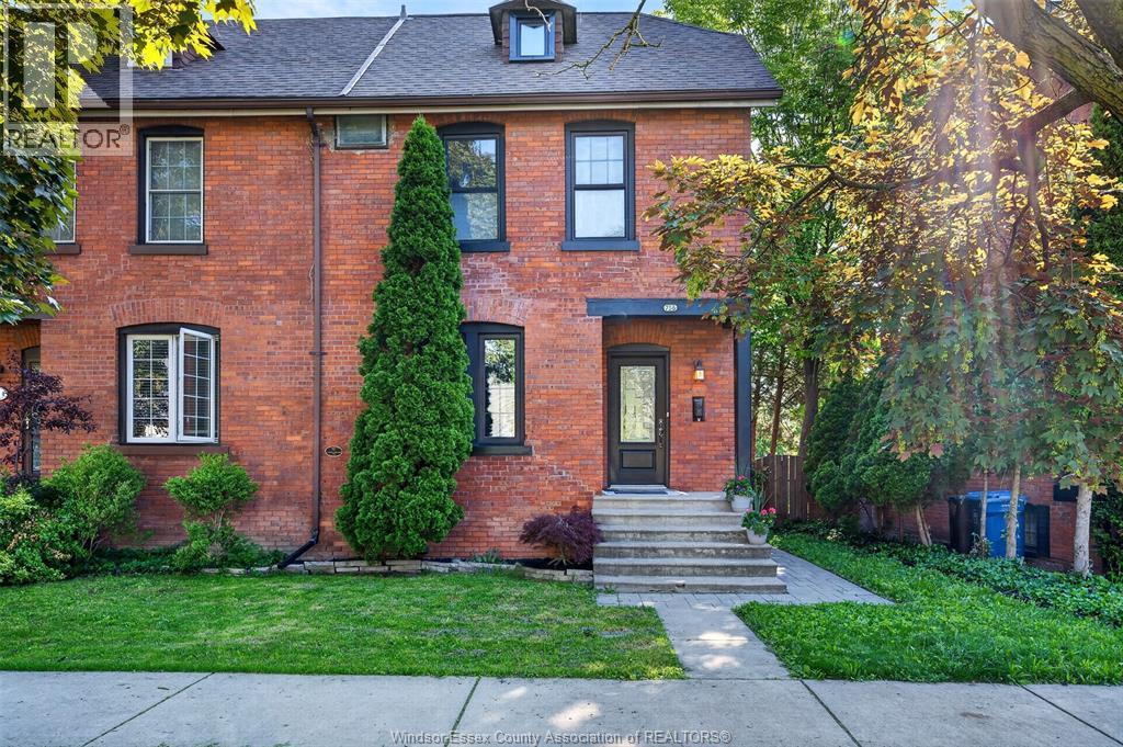 756 Monmouth, Windsor, Ontario  N8Y 3L2 - Photo 2 - 26012775