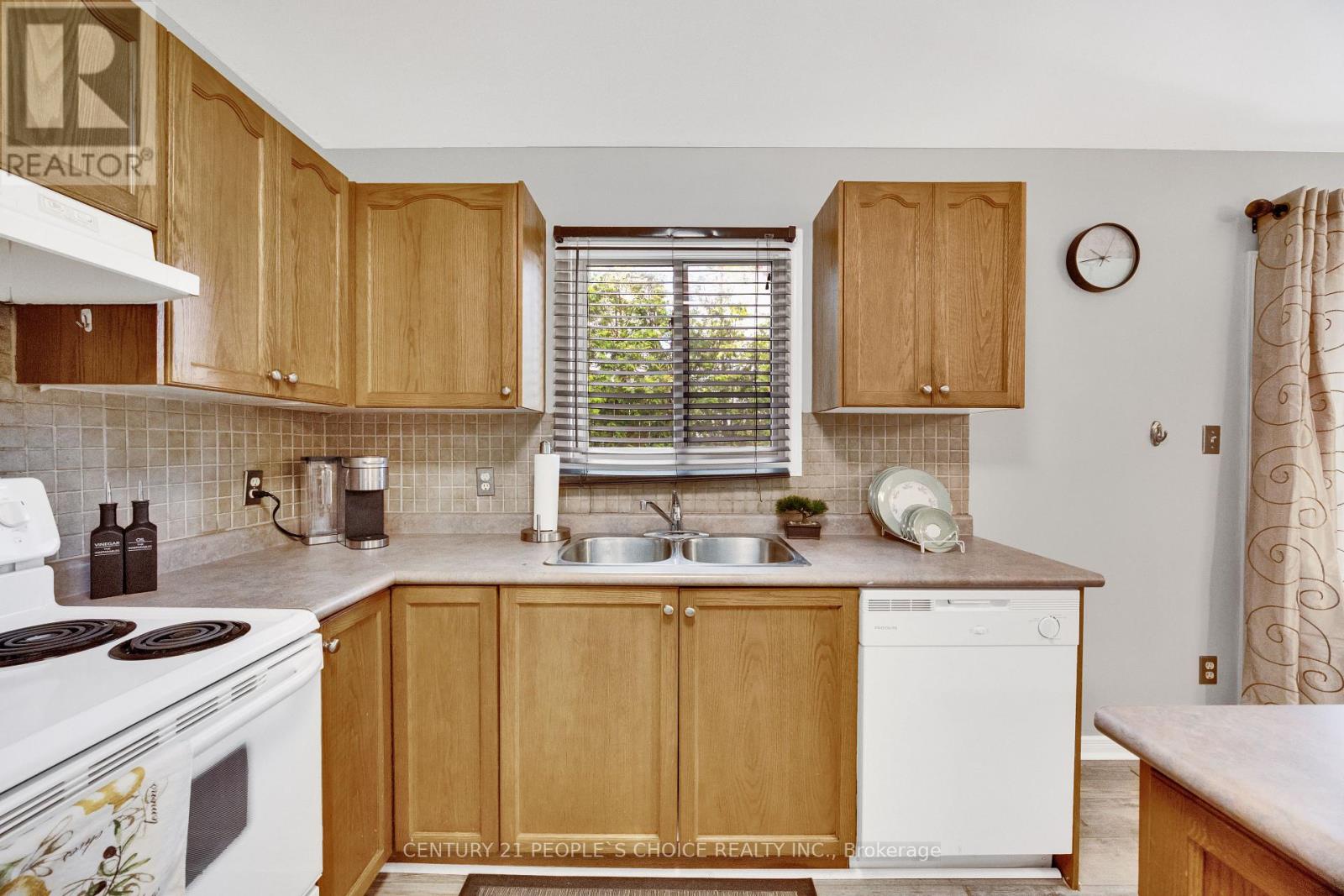 34 Phair Crescent, London South, Ontario  N5Z 5B5 - Photo 15 - X13226680