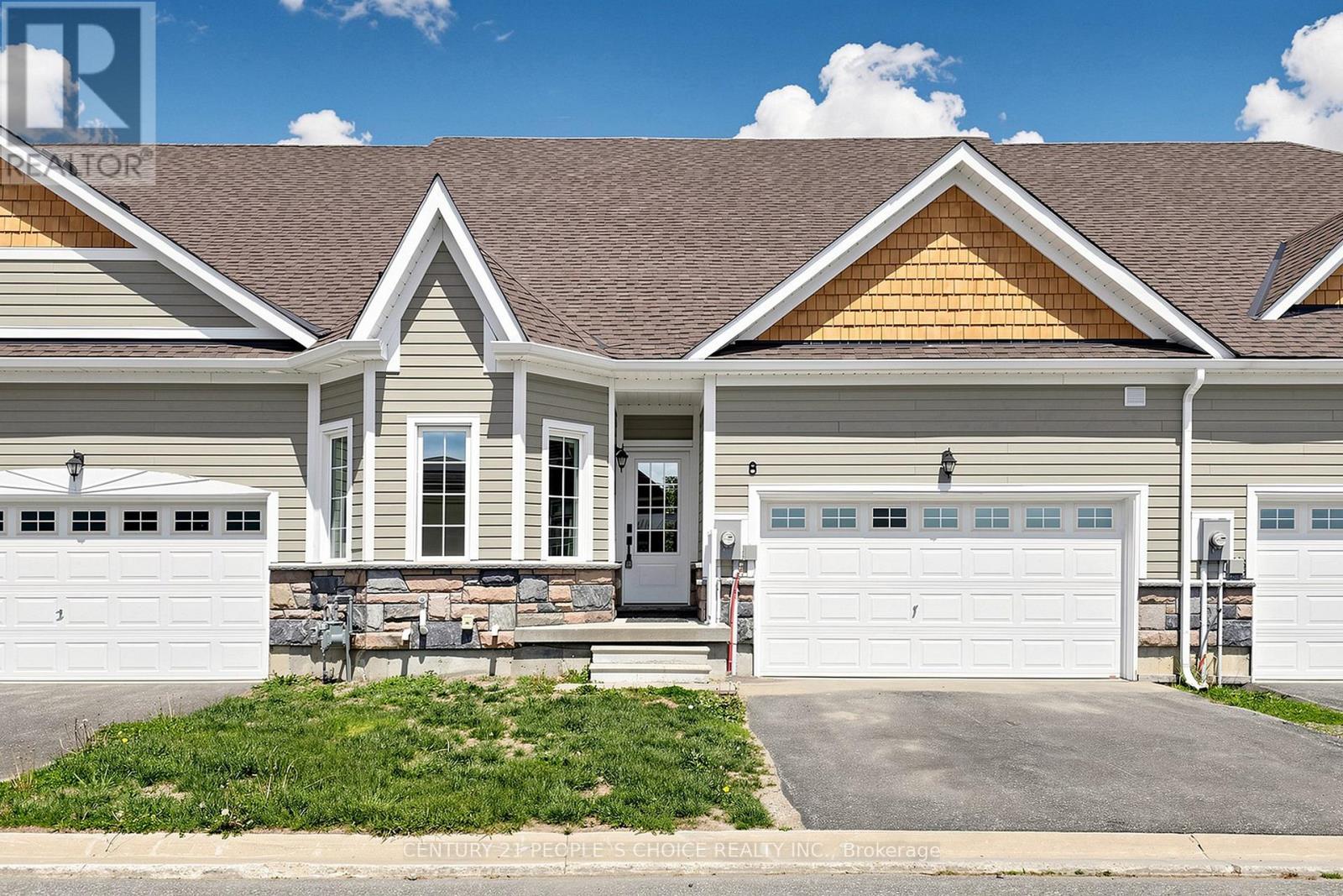 8 Durham Road, Bracebridge (Monck (Bracebridge)), Ontario  P1L 0B7 - Photo 2 - X13226706