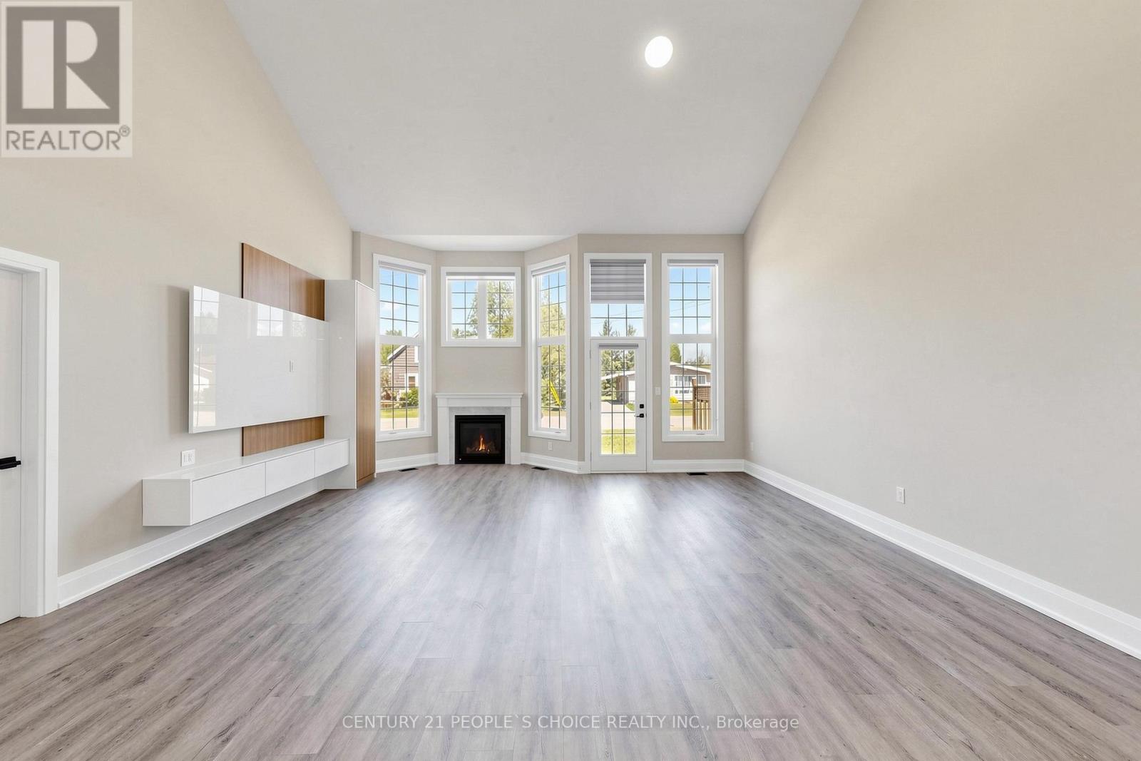 8 Durham Road, Bracebridge (Monck (Bracebridge)), Ontario  P1L 0B7 - Photo 4 - X13226706