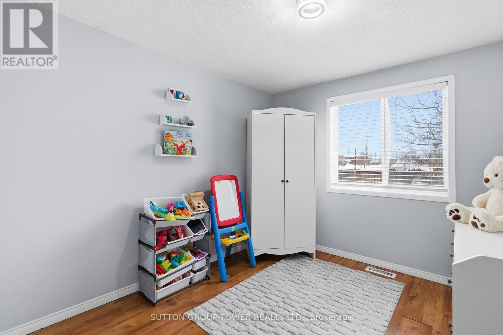 360 Dunsmore Lane, Barrie, Ontario  L4M 7B2 - Photo 10 - S13225612