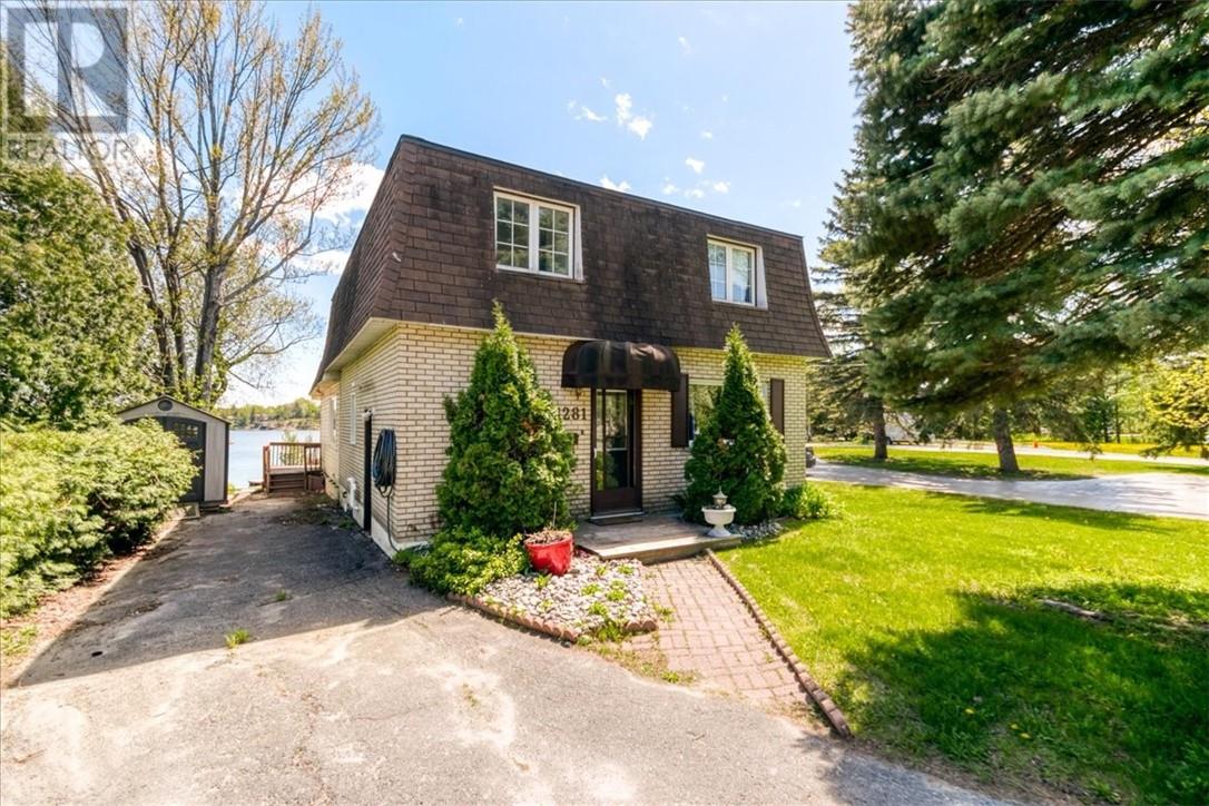 1281 North Shore Drive, Sudbury, Ontario  P3B 1E7 - Photo 1 - 2128237