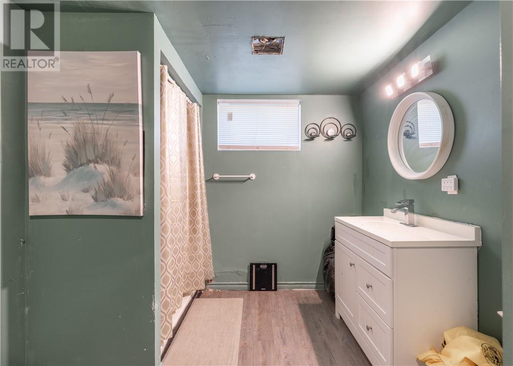 83 Roseland Drive, Wahnapitae, Ontario  P0M 3C0 - Photo 22 - 2128220
