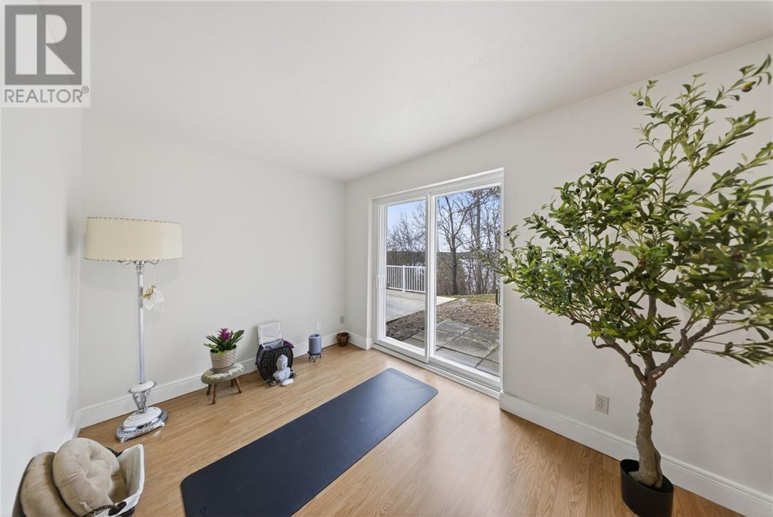 483 Kantola Road, Greater Sudbury, Ontario  P3Y 1H8 - Photo 32 - 2128072