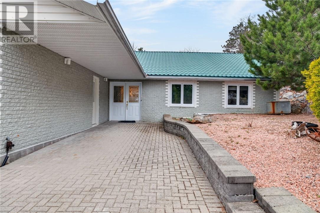483 Kantola Road, Greater Sudbury, Ontario  P3Y 1H8 - Photo 7 - 2128072