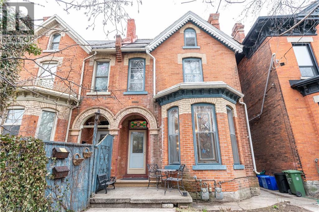 127 EAST Avenue S, Hamilton, Ontario