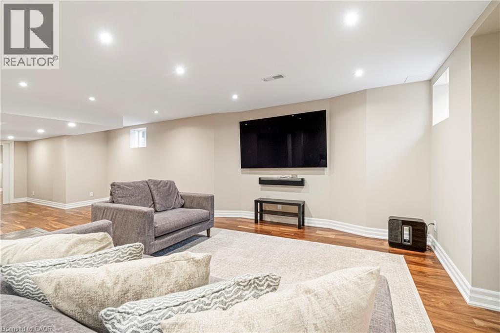 355 Wisteria Way, Oakville, Ontario  L6M 1L6 - Photo 35 - 40835650