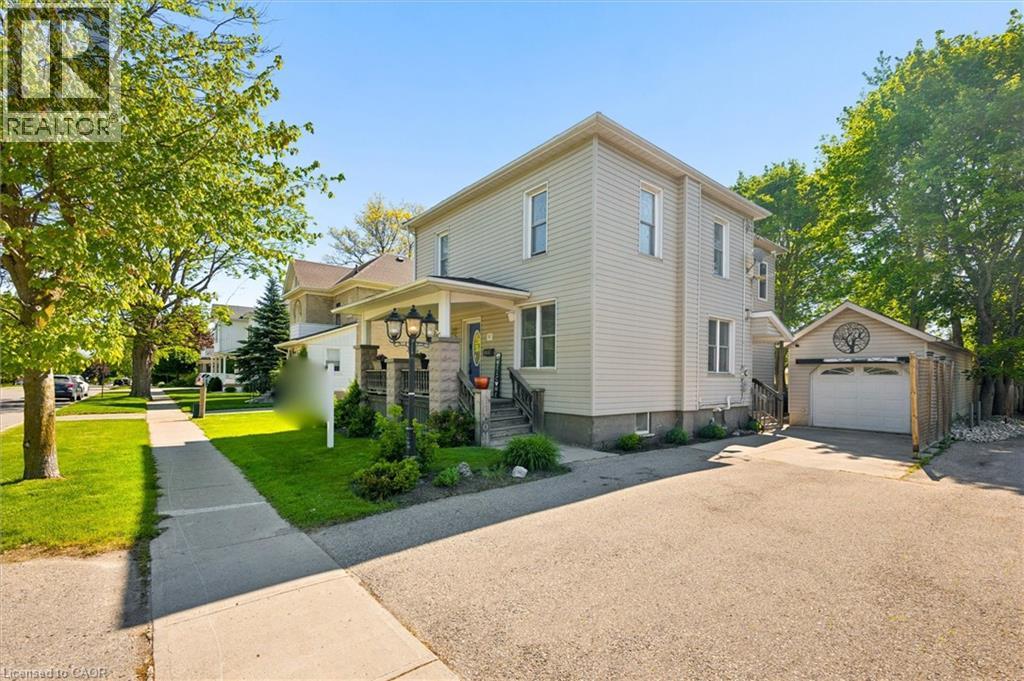 61 MEMORIAL Avenue, Elmira, Ontario