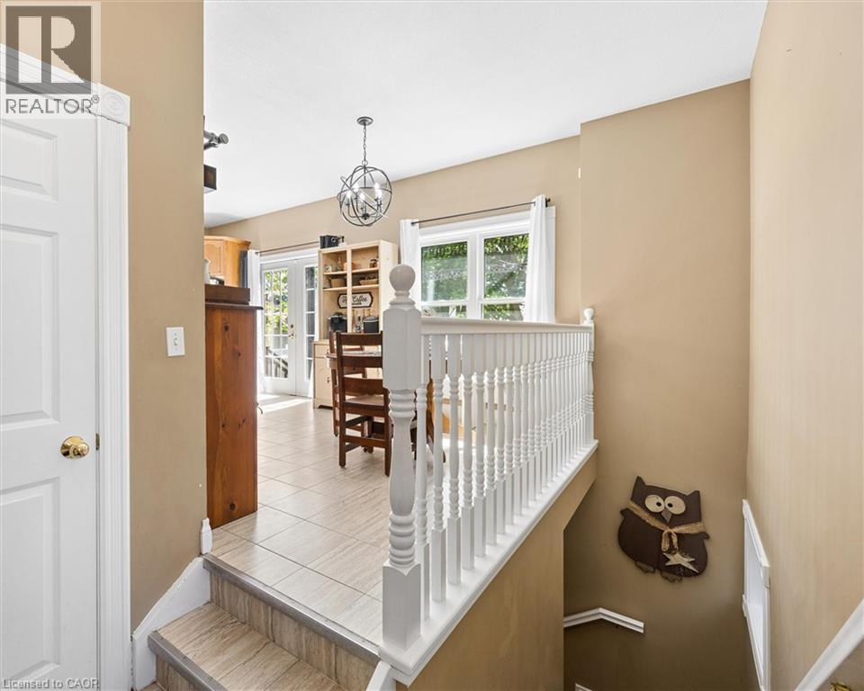 61 Memorial Avenue, Elmira, Ontario  N2B 2R9 - Photo 26 - 40835203