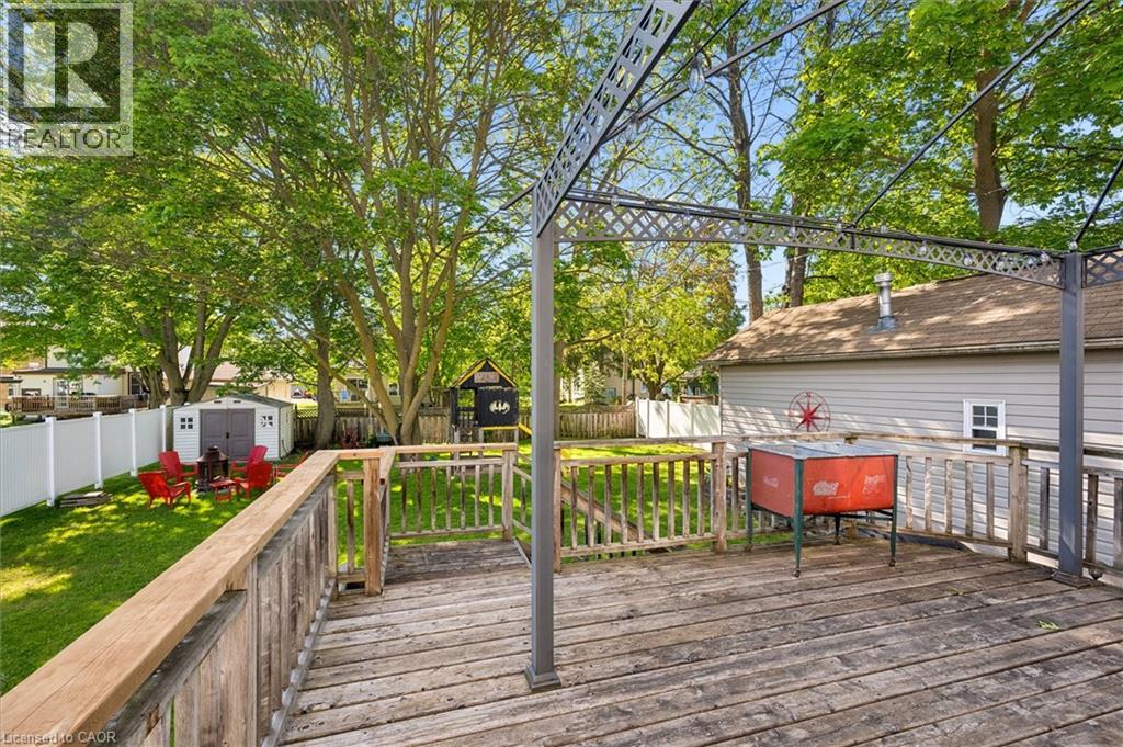 61 Memorial Avenue, Elmira, Ontario  N2B 2R9 - Photo 48 - 40835203