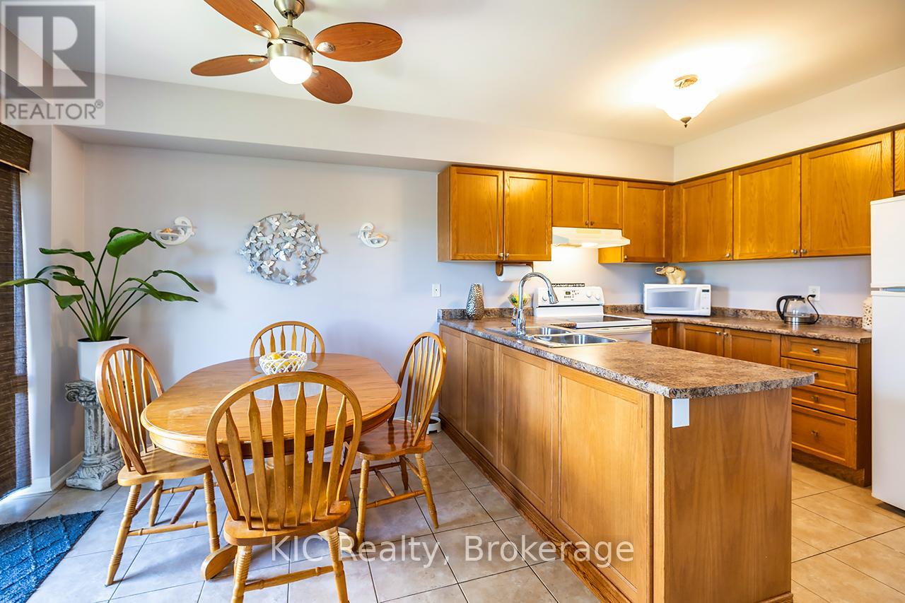 40 Puttingedge Drive, Whitby, Ontario  L1R 0H7 - Photo 16 - E13226848