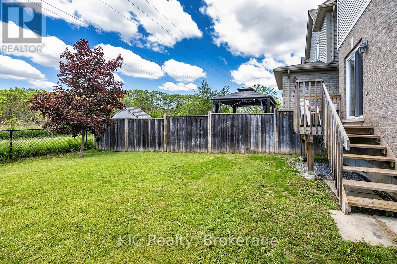 40 Puttingedge Drive, Whitby, Ontario  L1R 0H7 - Photo 34 - E13226848