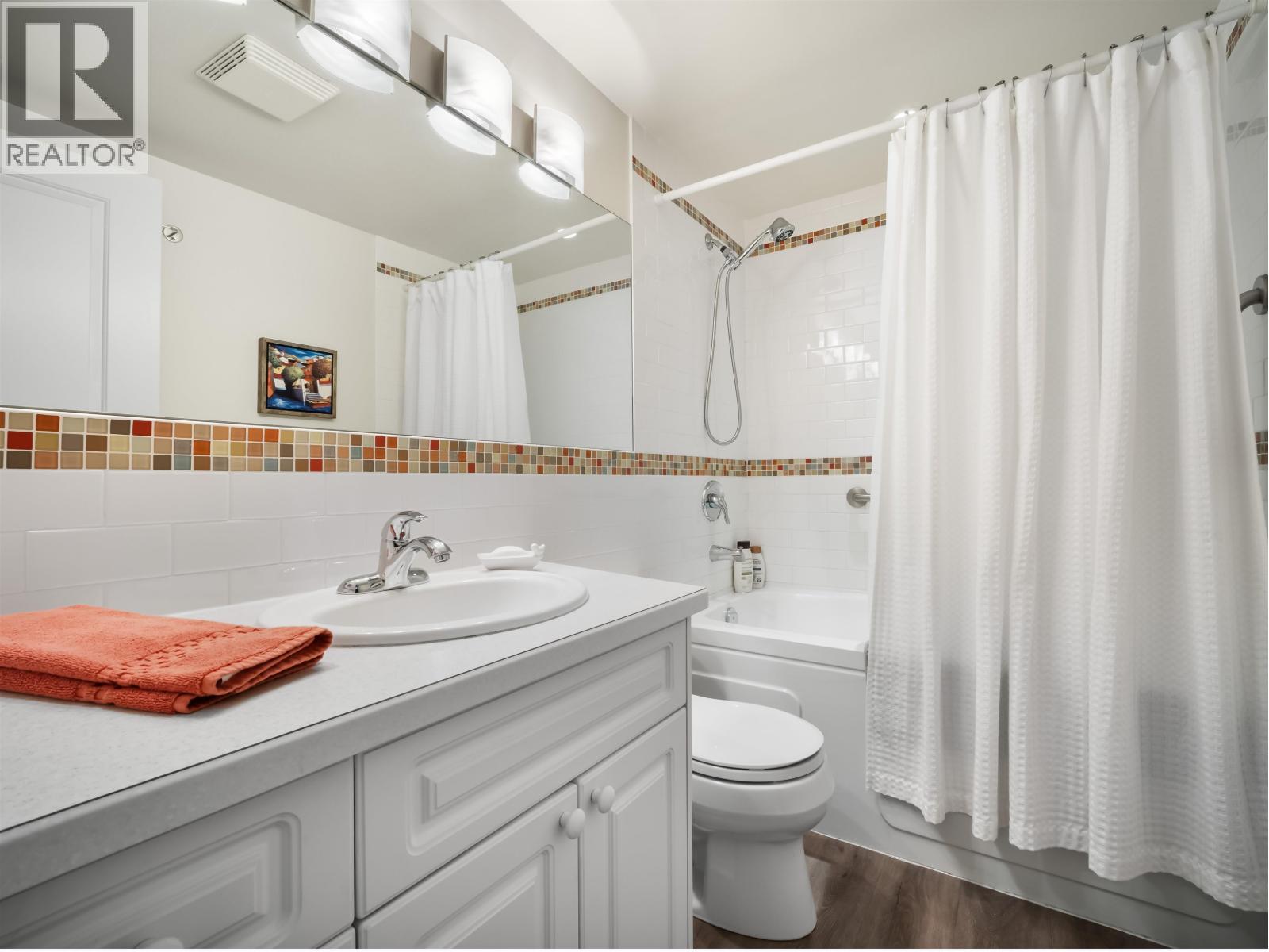 202 134 W 20th Street, North Vancouver, British Columbia  V7M 1Y4 - Photo 22 - R3130543